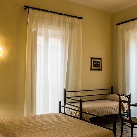 Don Angelo Petito Bed & Breakfast Napoli Exterior foto