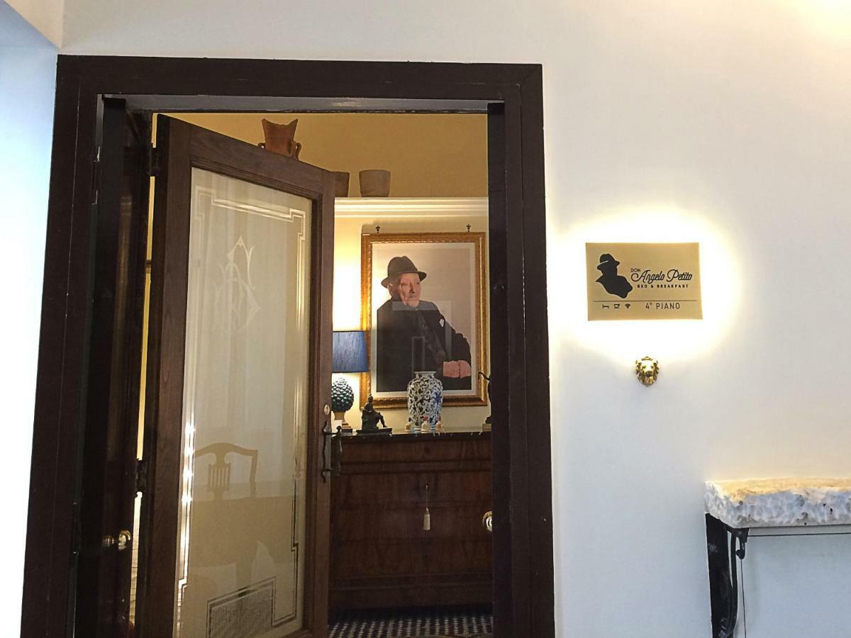Don Angelo Petito Bed & Breakfast Napoli Exterior foto