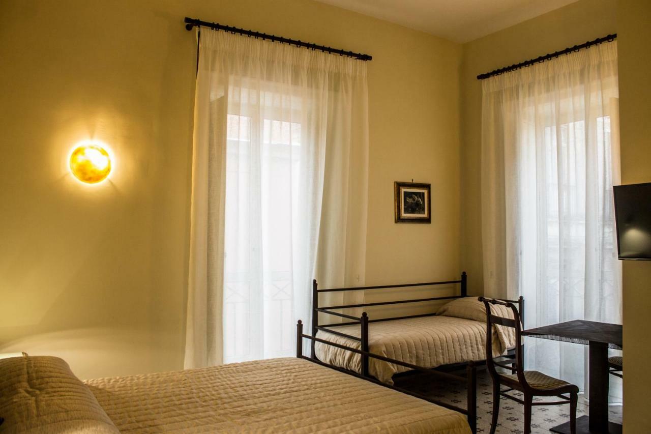 Don Angelo Petito Bed & Breakfast Napoli Exterior foto